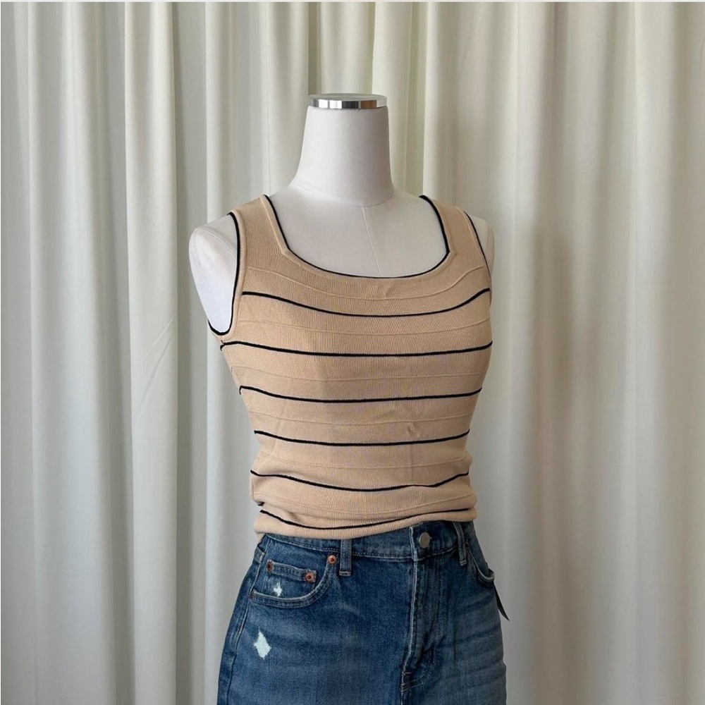 Vintage 90s Joseph A. Petite Tan & Black Striped Ribbed Tank Top size Petite. - Picture 3 of 8